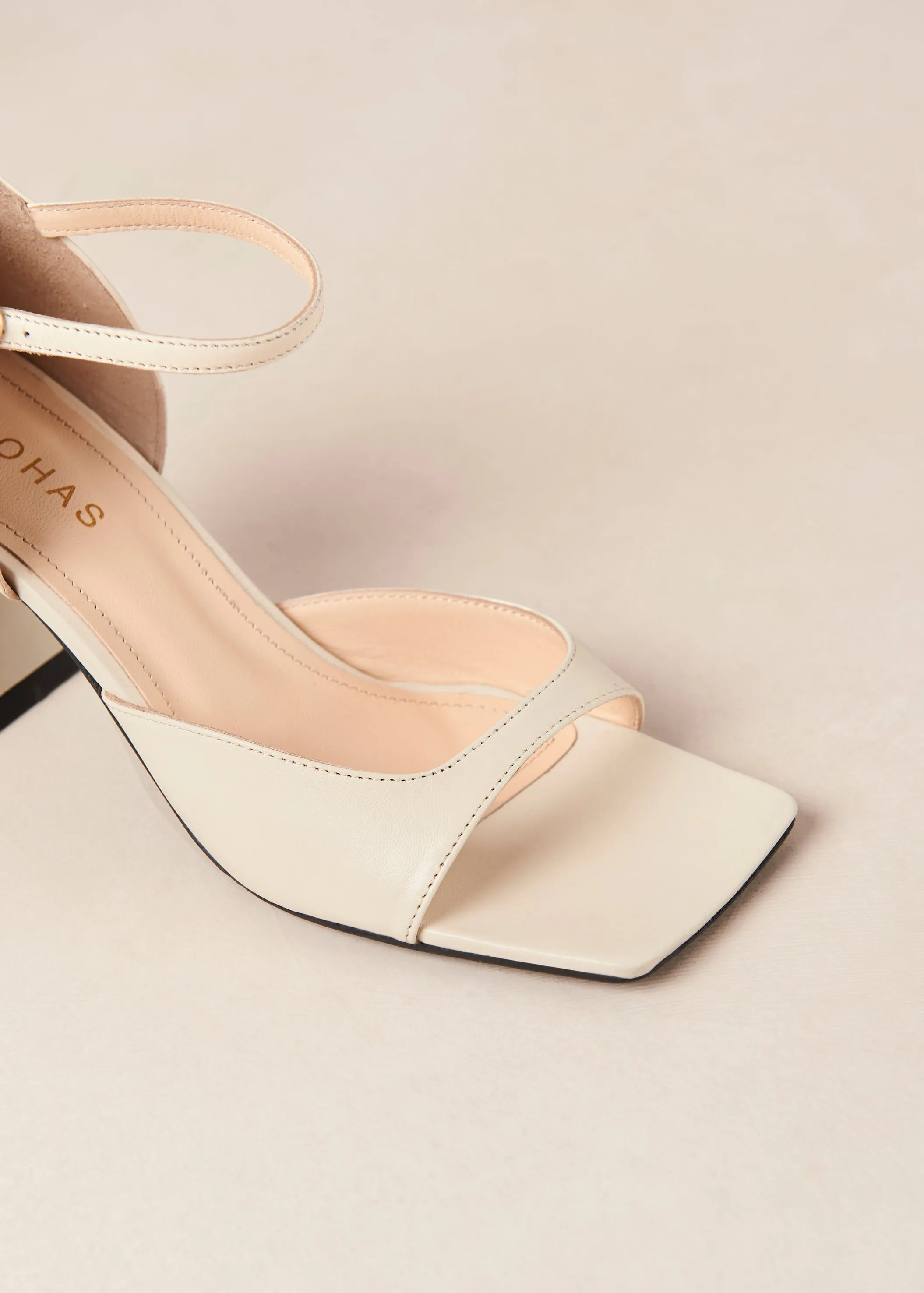 Beijos Cream Leather Sandals