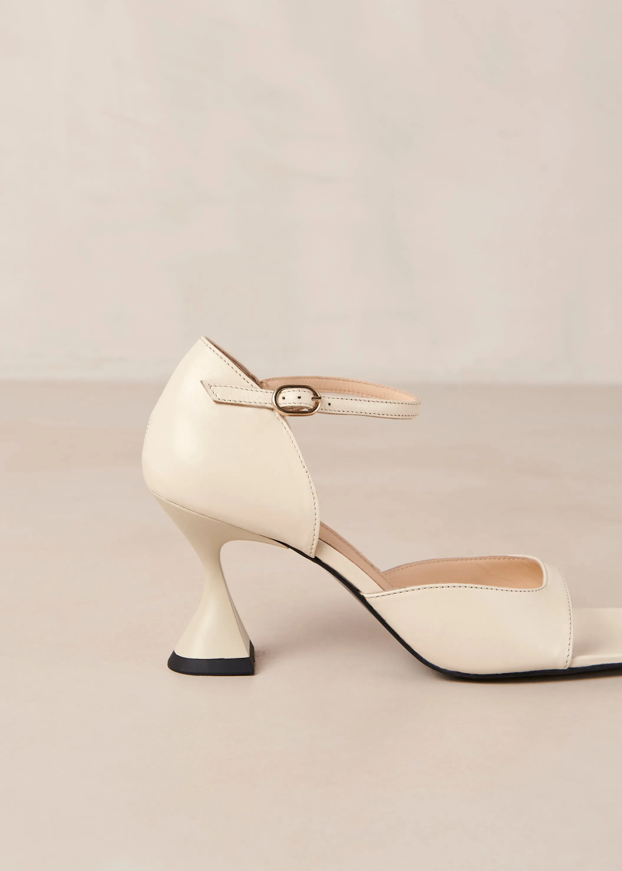 Beijos Cream Leather Sandals