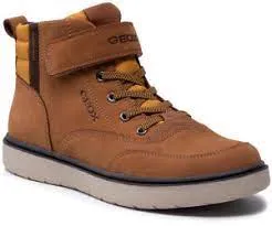 Brown waterproof boot