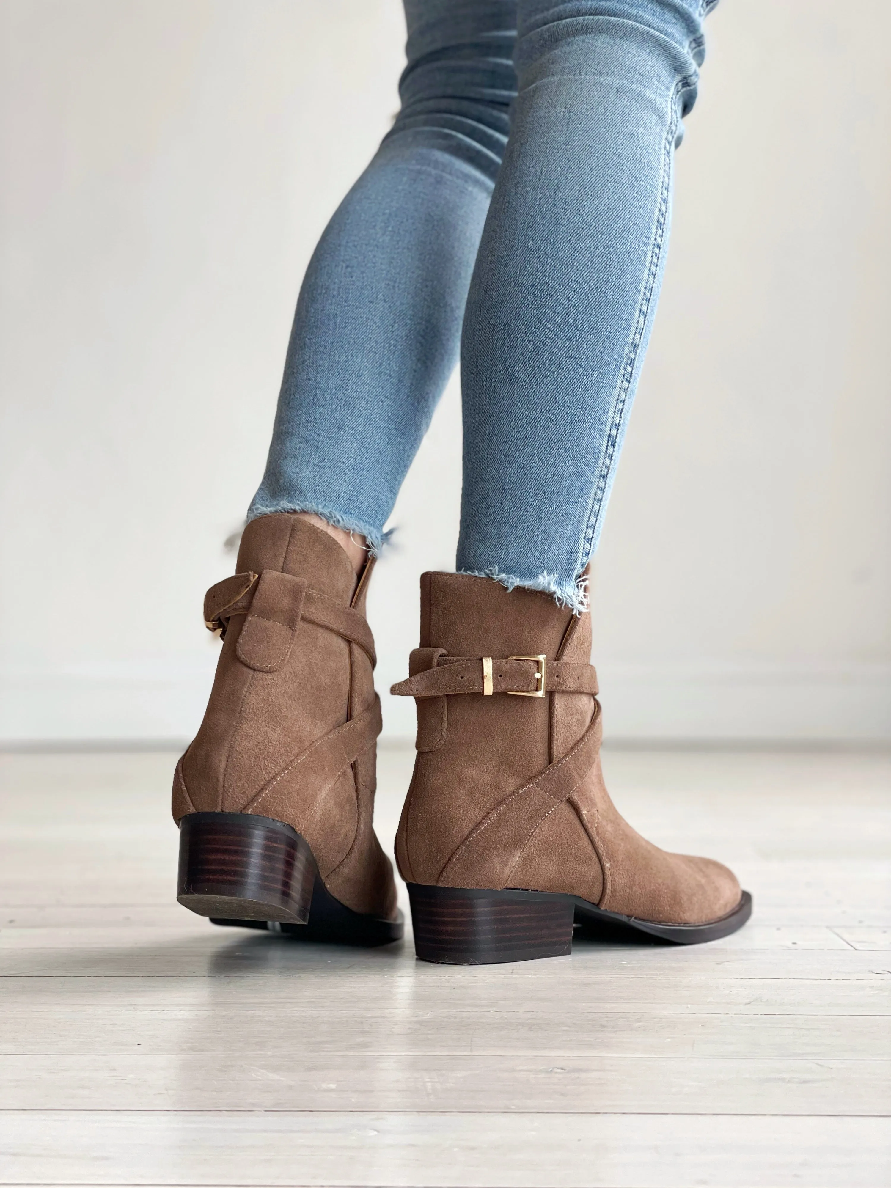 Jess Western Boot - Carob Suede