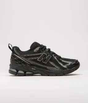 New Balance 1906 Shoes - Black / Black / Grey